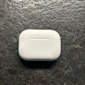 AirPod Pro charging case